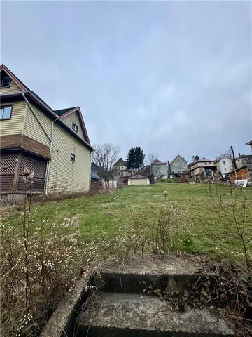 $10,000 | 28 Schoonmaker Avenue, Monessen, PA 15062