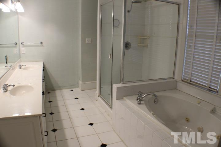 2302 Beechridge Road Raleigh, NC 27608 - Photo 17 of 25