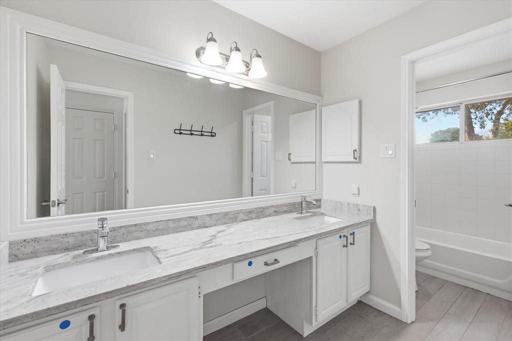 1409 Rider Circle Grapevine, TX 76051 - Photo 31 of 40 Gallery Image 31