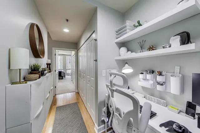 $405,000 | 1400 South Michigan Avenue, Unit 1609, Chicago, IL 60605