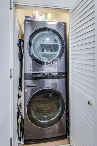 $405,000 | 1400 South Michigan Avenue, Unit 1609, Chicago, IL 60605