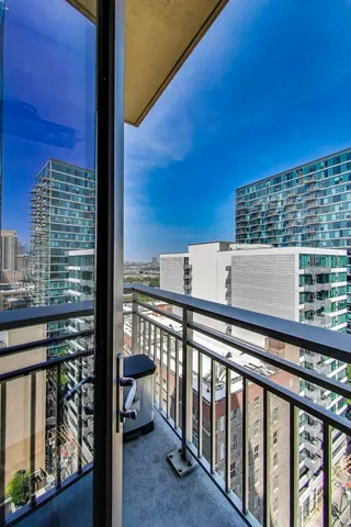 $405,000 | 1400 South Michigan Avenue, Unit 1609, Chicago, IL 60605