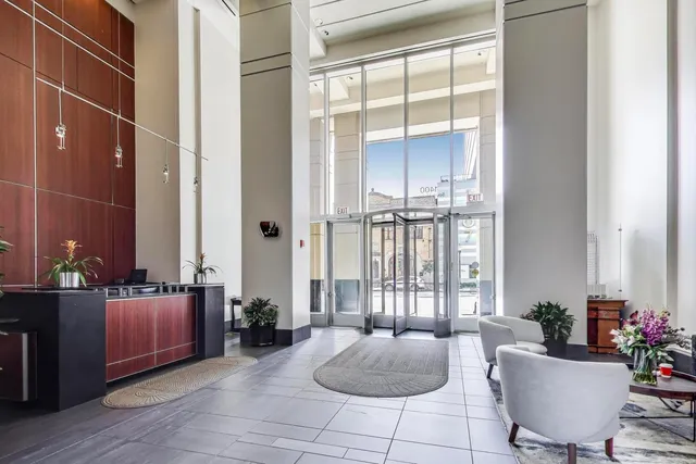 $405,000 | 1400 South Michigan Avenue, Unit 1609, Chicago, IL 60605