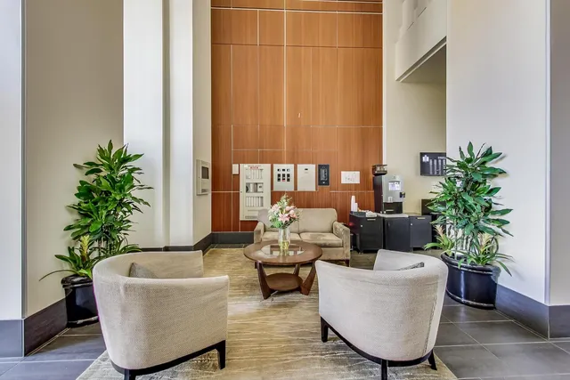 $405,000 | 1400 South Michigan Avenue, Unit 1609, Chicago, IL 60605