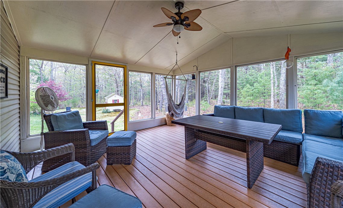 956 Reynolds Road Glocester, RI 02814 - Photo 22 of 28