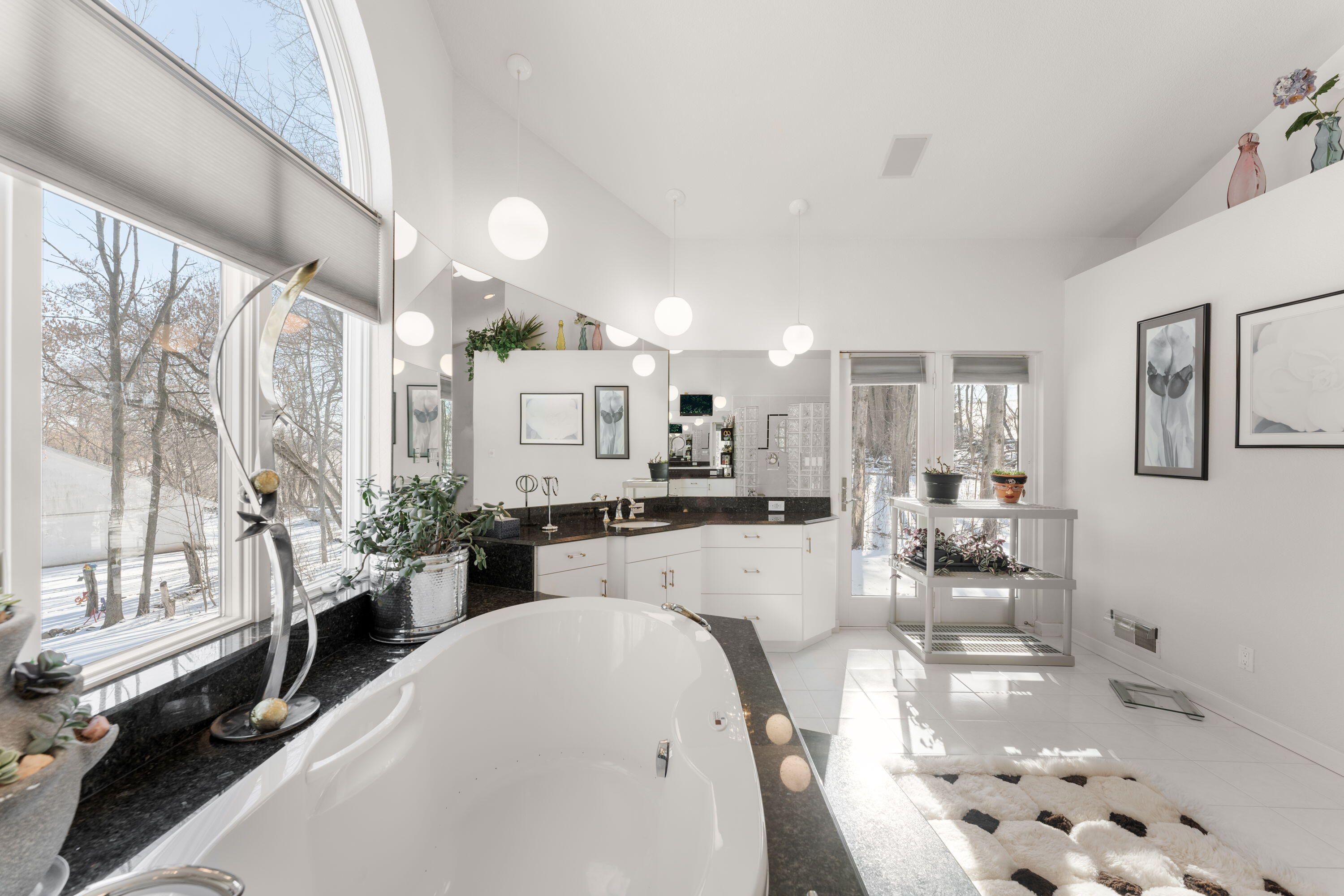 N6715 County Rd I Fredonia, WI 53021 - Photo 14 of 61 Access to patio