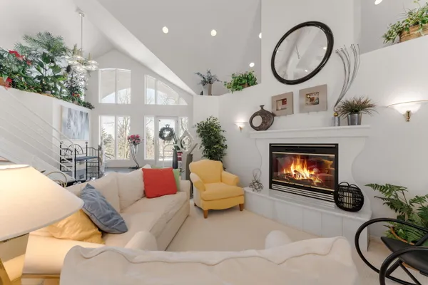 $979,850 | N6715 County Rd I, Fredonia, WI 53021