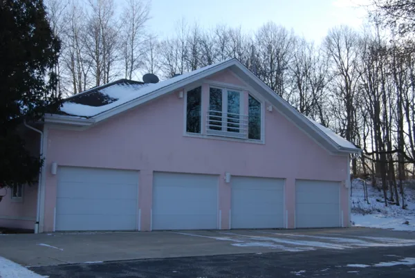 $979,850 | N6715 County Rd I, Fredonia, WI 53021