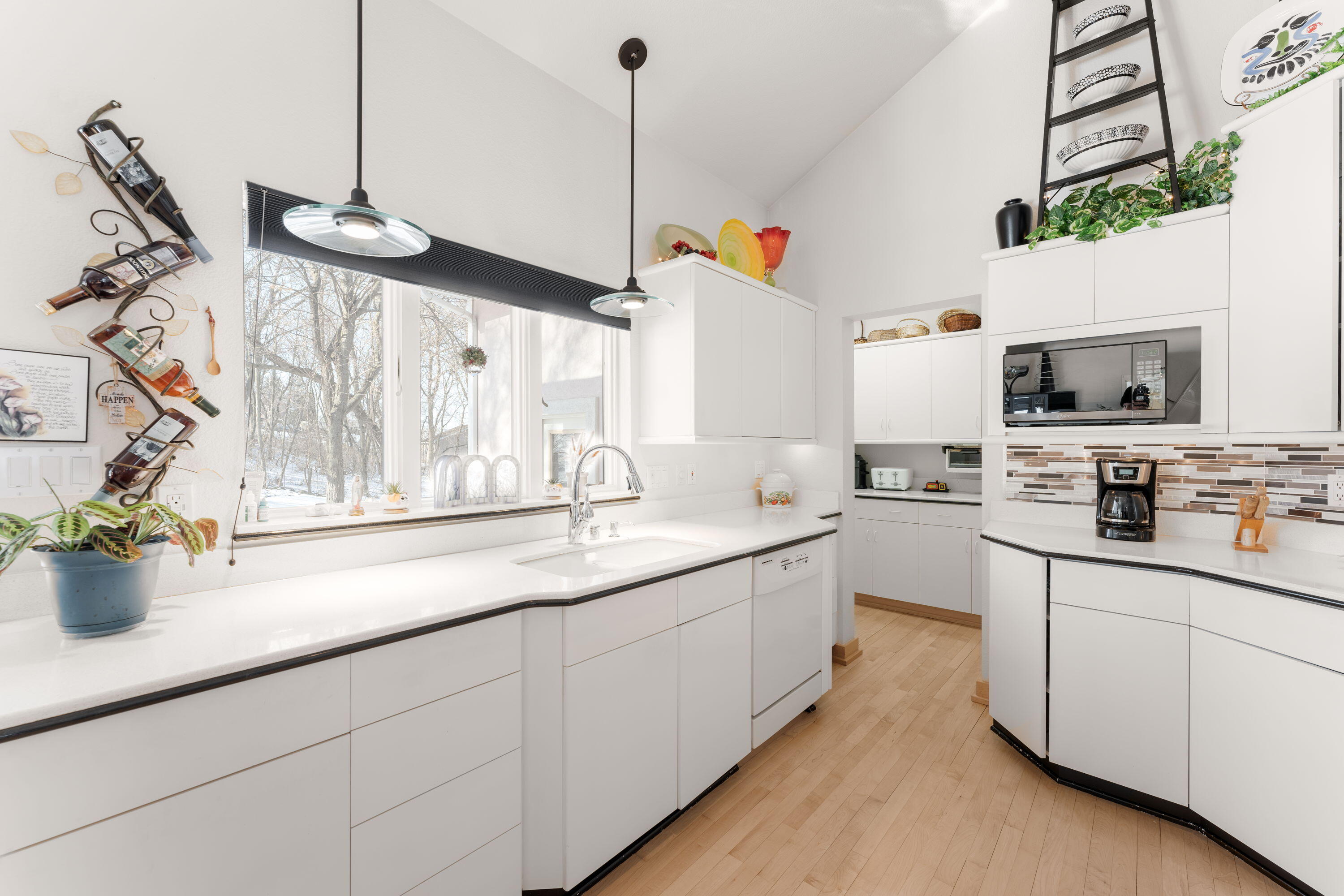 N6715 County Rd I Fredonia, WI 53021 - Photo 6 of 61 Kitchen to WI Pantry