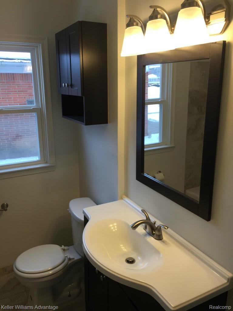14433 Salem Road Redford, MI 48239 - Photo 11 of 33 2015-02-11 10.33