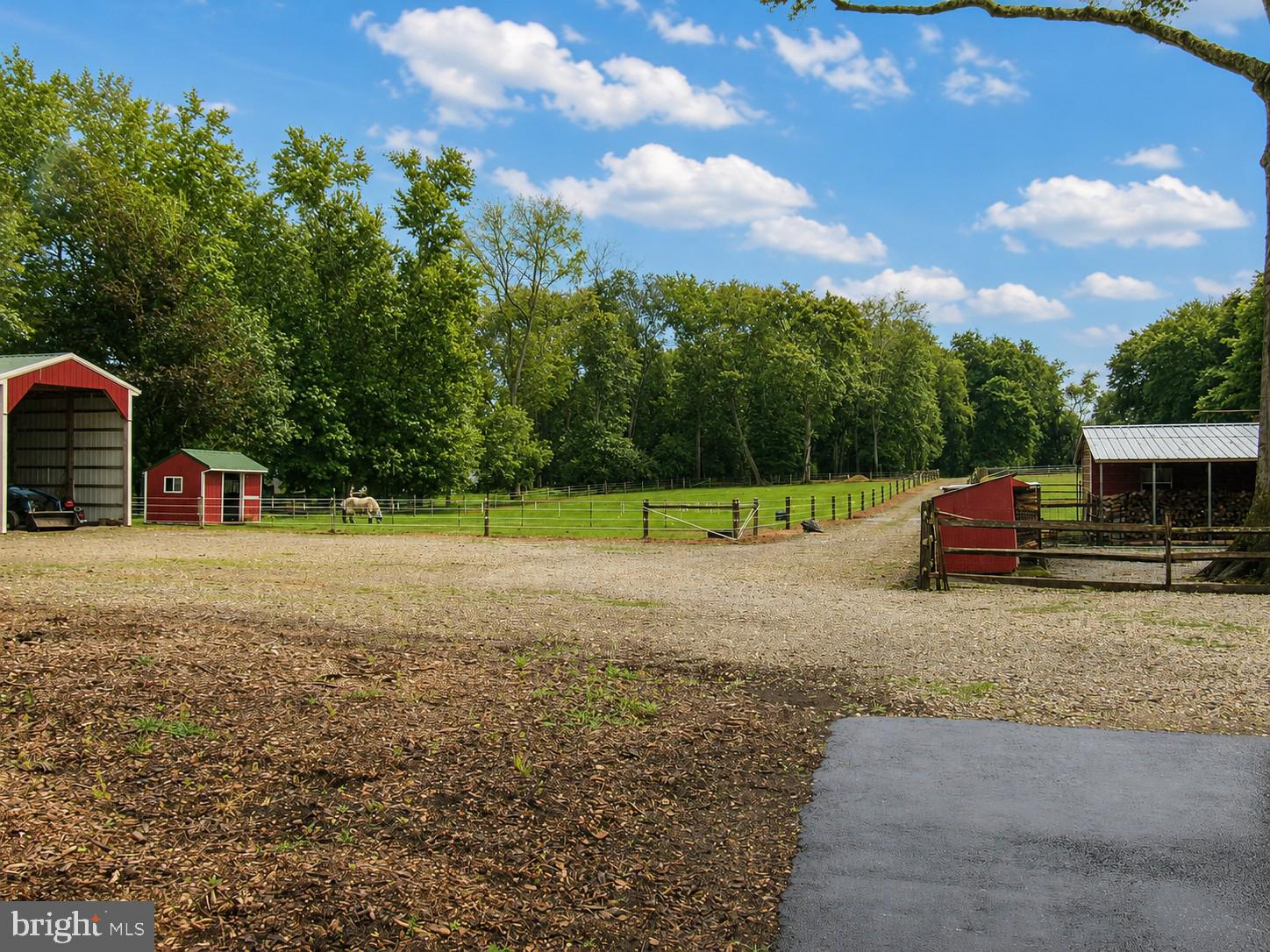 1819 Larkin Road Upper Chichester, PA 19061 - Photo 3 of 7 Pastures
