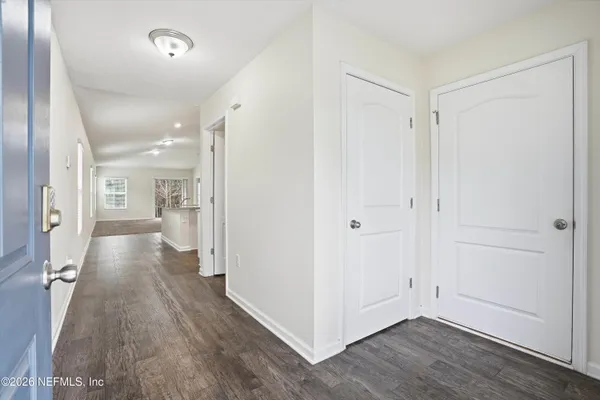 $2,000 | 7862 Meadow Walk Lane, Jacksonville, FL 32256