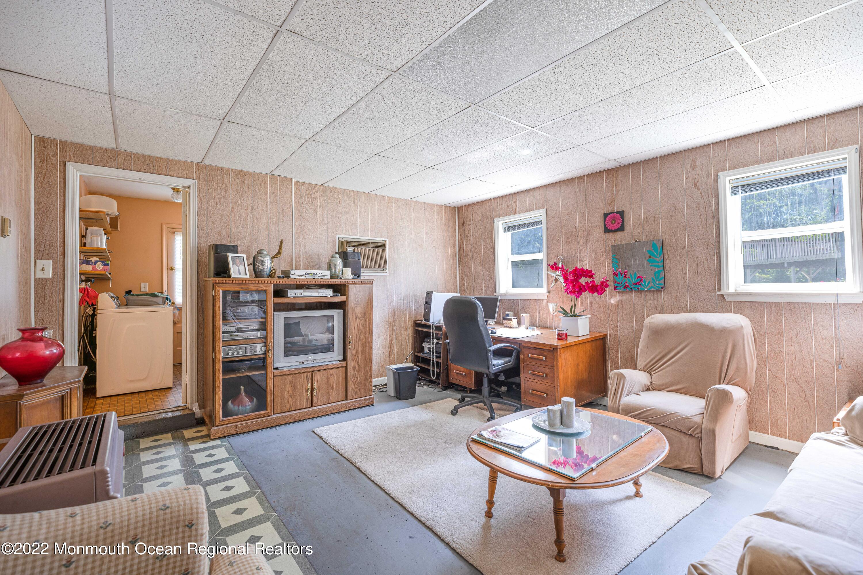 18 Hampton Drive Jackson, NJ 08527 - Photo 13 of 15 14