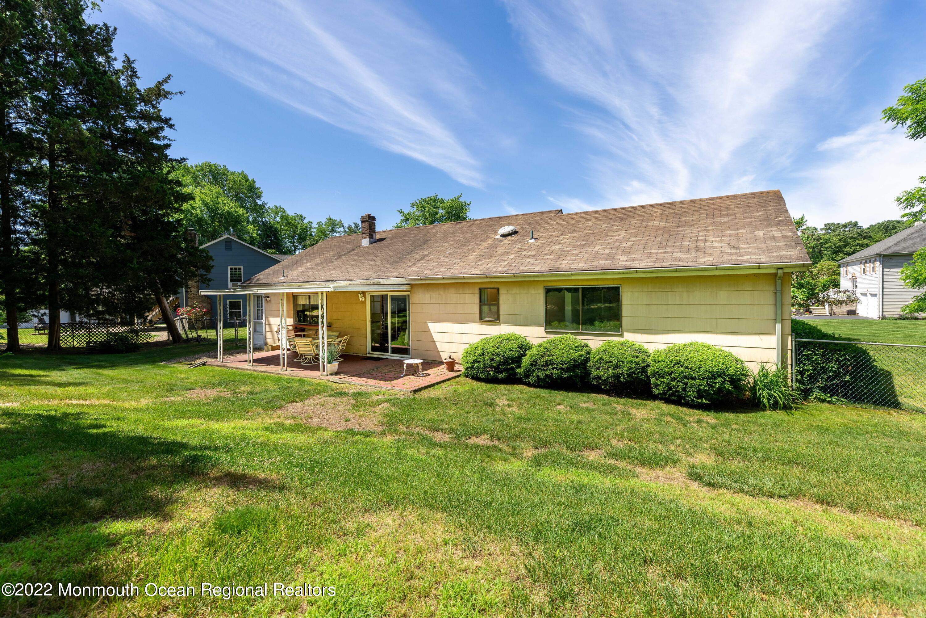 18 Hampton Drive Jackson, NJ 08527 - Photo 15 of 15 2