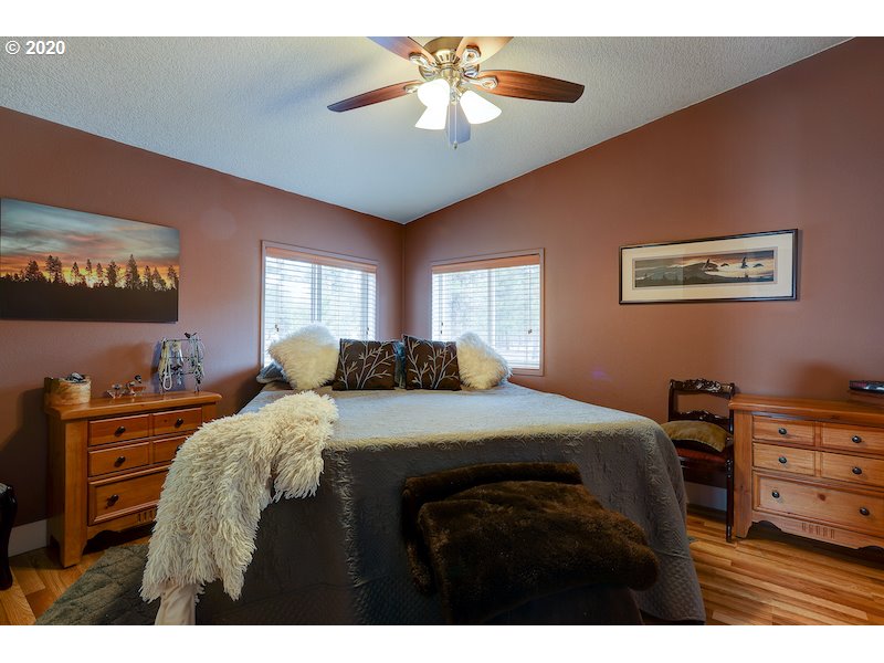 152049 Conestoga Road La Pine, OR 97739 - Photo 14 of 32 Gallery Image 14