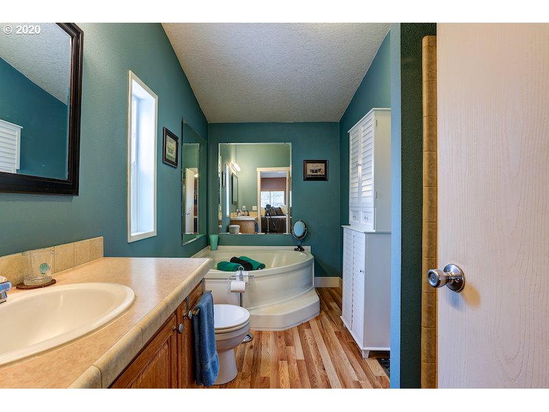 152049 Conestoga Road La Pine, OR 97739 - Photo 17 of 32 Gallery Image 17