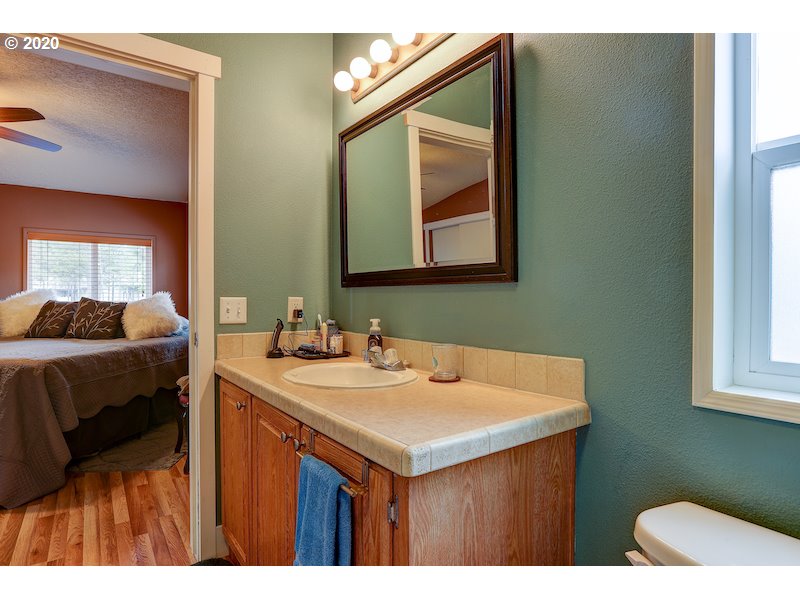 152049 Conestoga Road La Pine, OR 97739 - Photo 18 of 32 Gallery Image 18