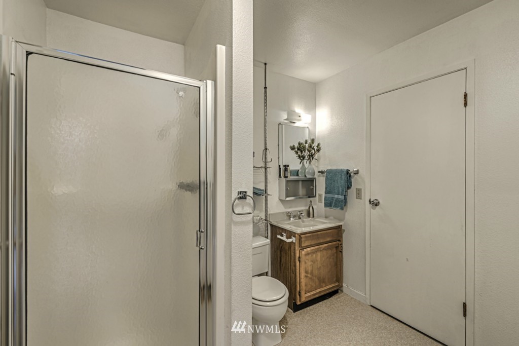 3814 R Avenue Anacortes, WA 98221 - Photo 16 of 19 Gallery Image 16