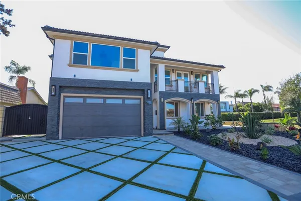 $3,489,000 | 21861 Vacation Lane, Huntington Beach, CA 92646