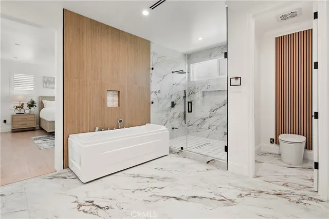 $3,899,000 | 21861 Vacation Lane, Huntington Beach, CA 92646