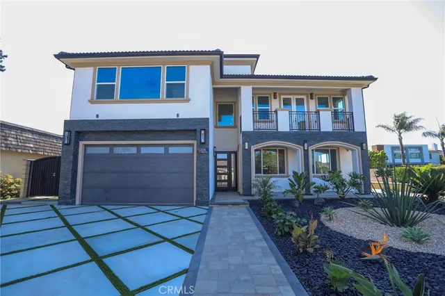 $3,899,000 | 21861 Vacation Lane, Huntington Beach, CA 92646