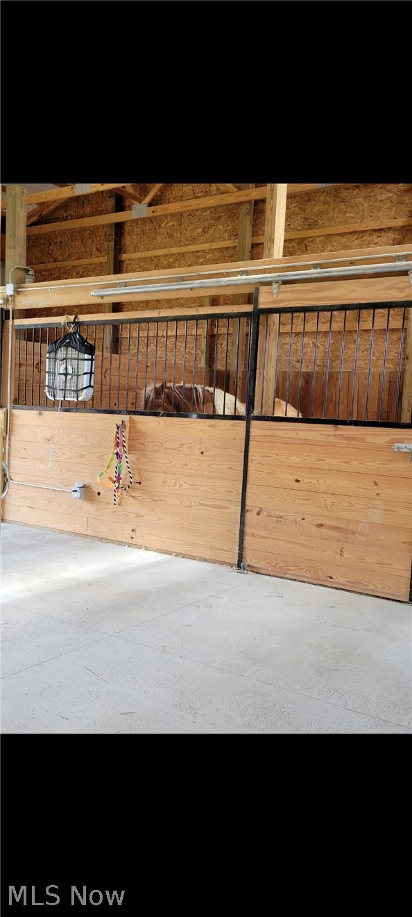 9915 Acme Road Rittman, OH 44270 - Photo 20 of 22 View of horse barn