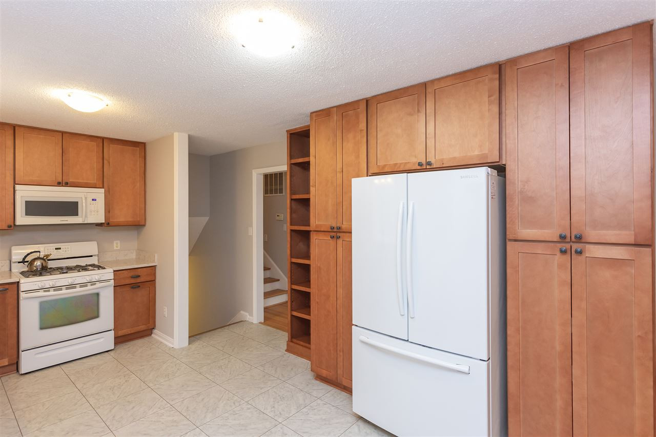 6505 Wrenwood Avenue Raleigh, NC 27607 - Photo 10 of 30 Refrigerator Conveys