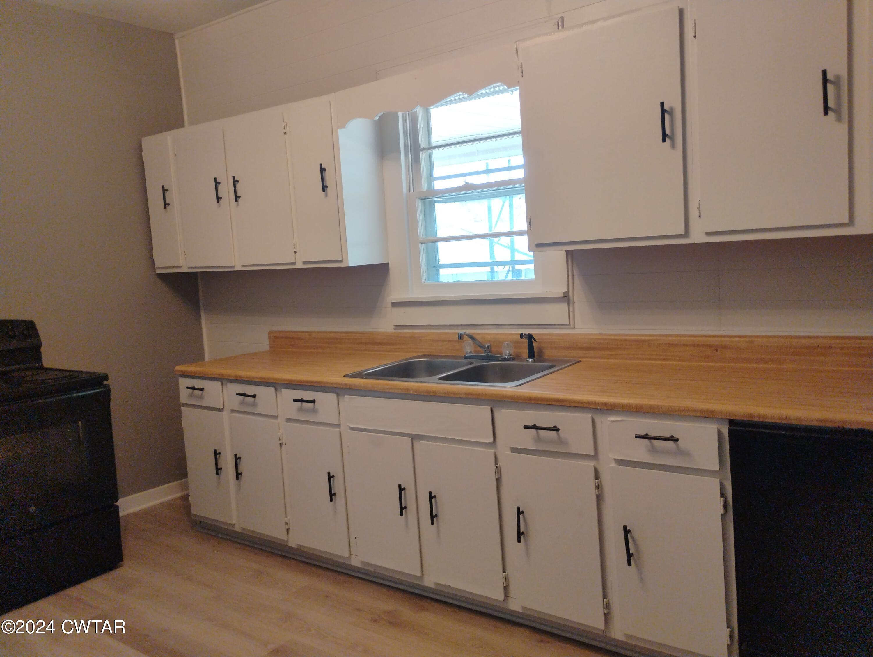 191 Spring Street Lexington, TN 38351 - Photo 6 of 11 IMG_20240905_103649312