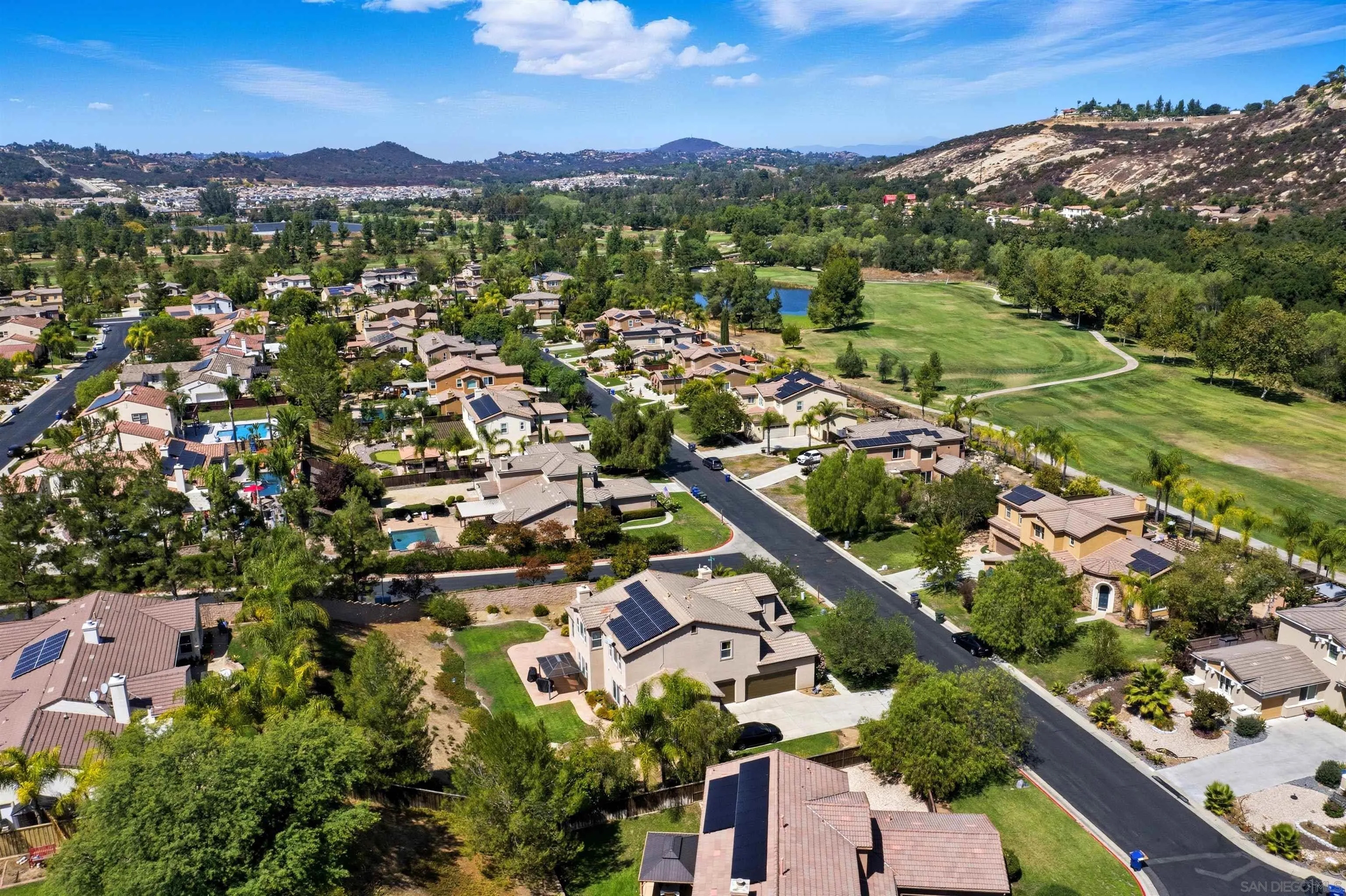 14257 Merion Circle Valley Center, CA 92082 - Photo 8 of 61