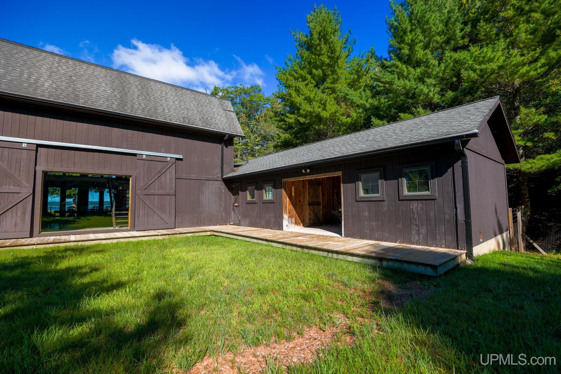 7660 R R.75 Lane Rapid River, MI 49878 - Photo 6 of 98