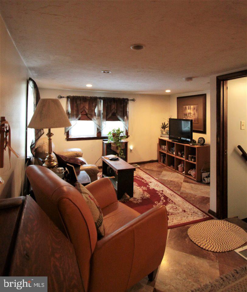 1835 Cherry Tree Road Felton, PA 17322 - Photo 16 of 24