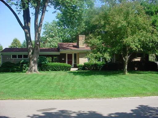 1107 Golf Lane Wheaton, IL 60189 - Photo 1 of 1