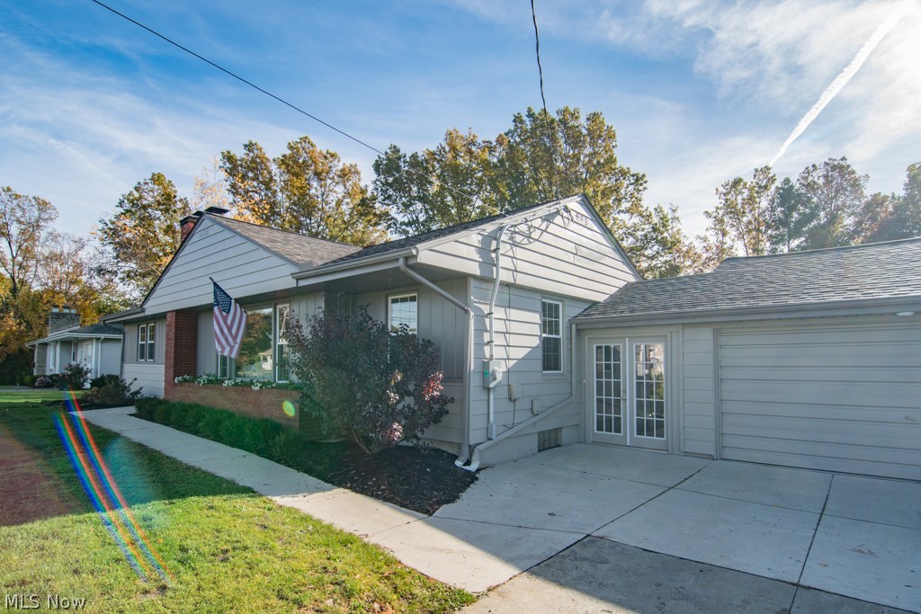 5705 Herbert Road Canfield, OH 44406 - Photo 2 of 24 Gallery Image 2