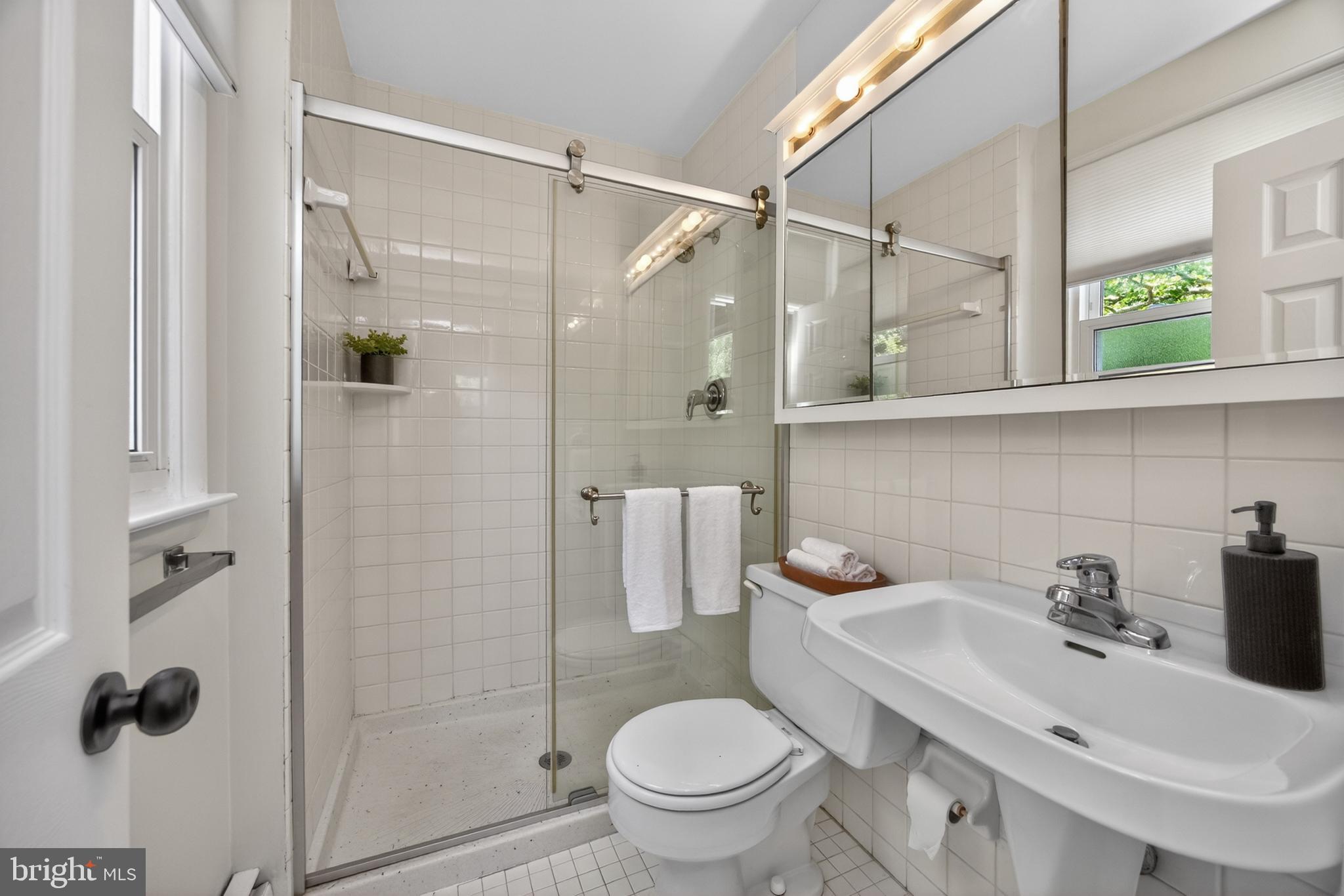 1190 Beaumont Road Berwyn, PA 19312 - Photo 21 of 36