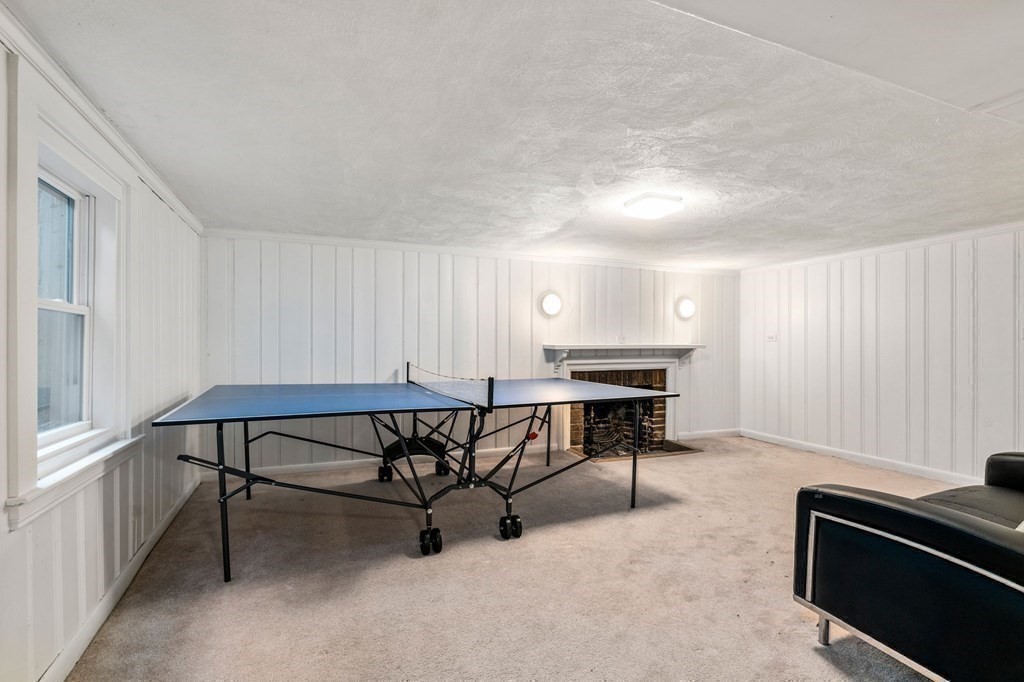 23 Ashford Road Newton, MA 02459 - Photo 24 of 35 a workspace with furniture and a window