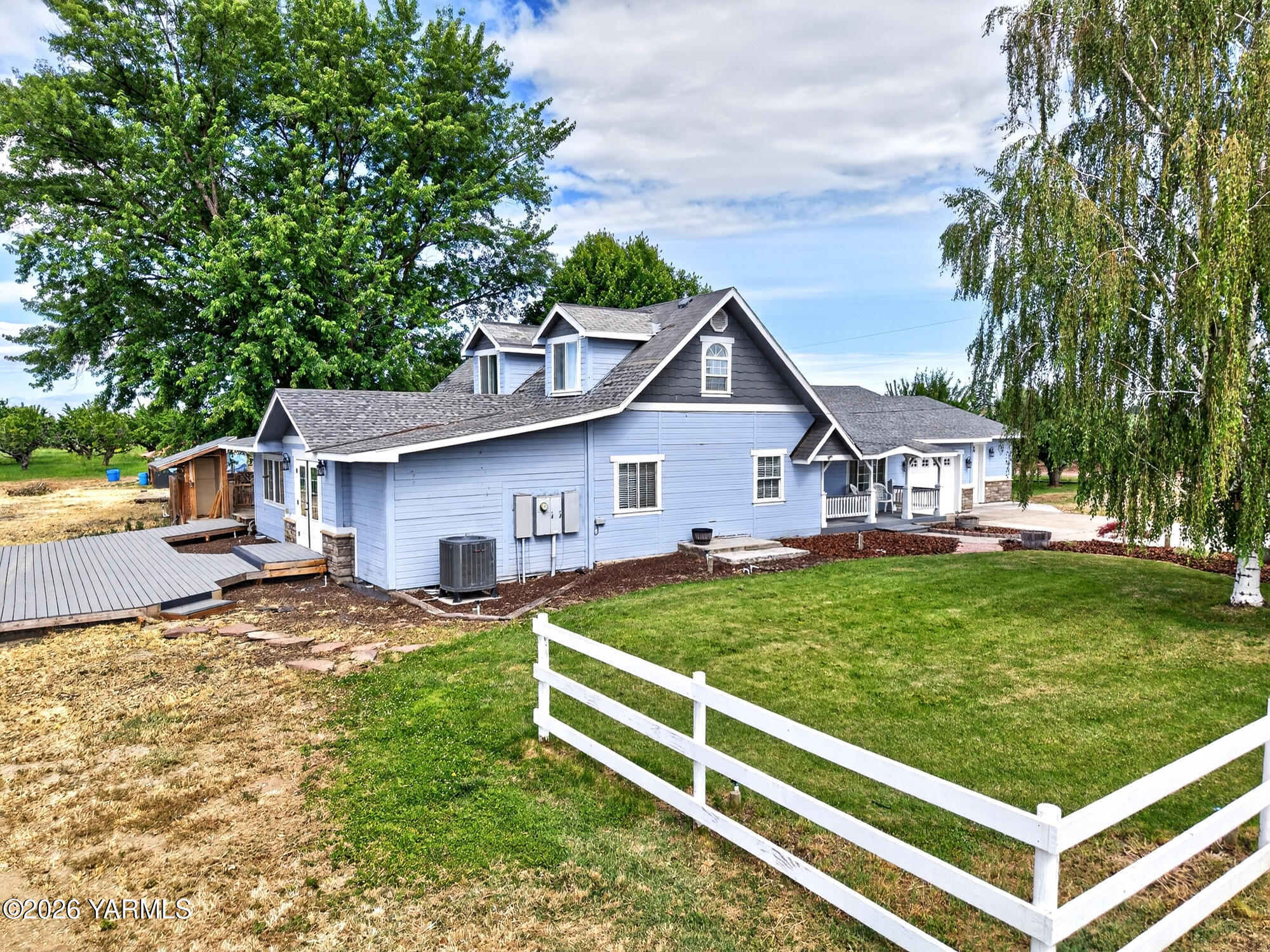 230 Krough Road Prosser, WA 99350 - Photo 5 of 57 230 Krough Rd-12
