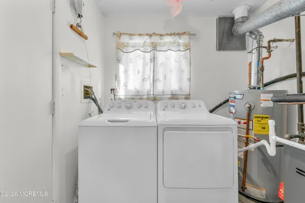 $615,000 | 521 Dorothy Place, Brick, NJ 08723