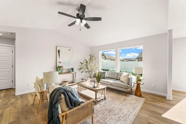 $375,999 | 435 Rock Dove Loop, Twin Falls, ID 83301