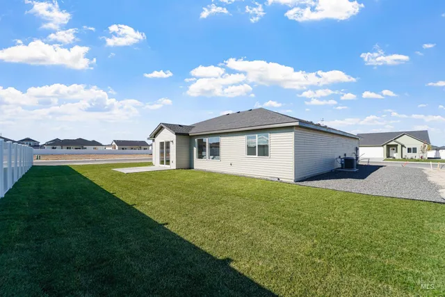 $375,999 | 435 Rock Dove Loop, Twin Falls, ID 83301