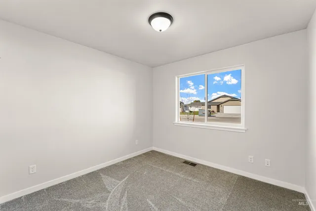 $375,999 | 435 Rock Dove Loop, Twin Falls, ID 83301