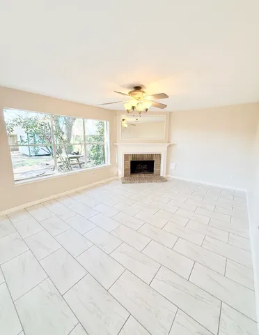 $315,000 | 245 North Ranch House Road, Angleton, TX 77515