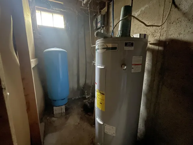 $185,000 | 2 Ready Point Road, Wiscasset, ME 04578