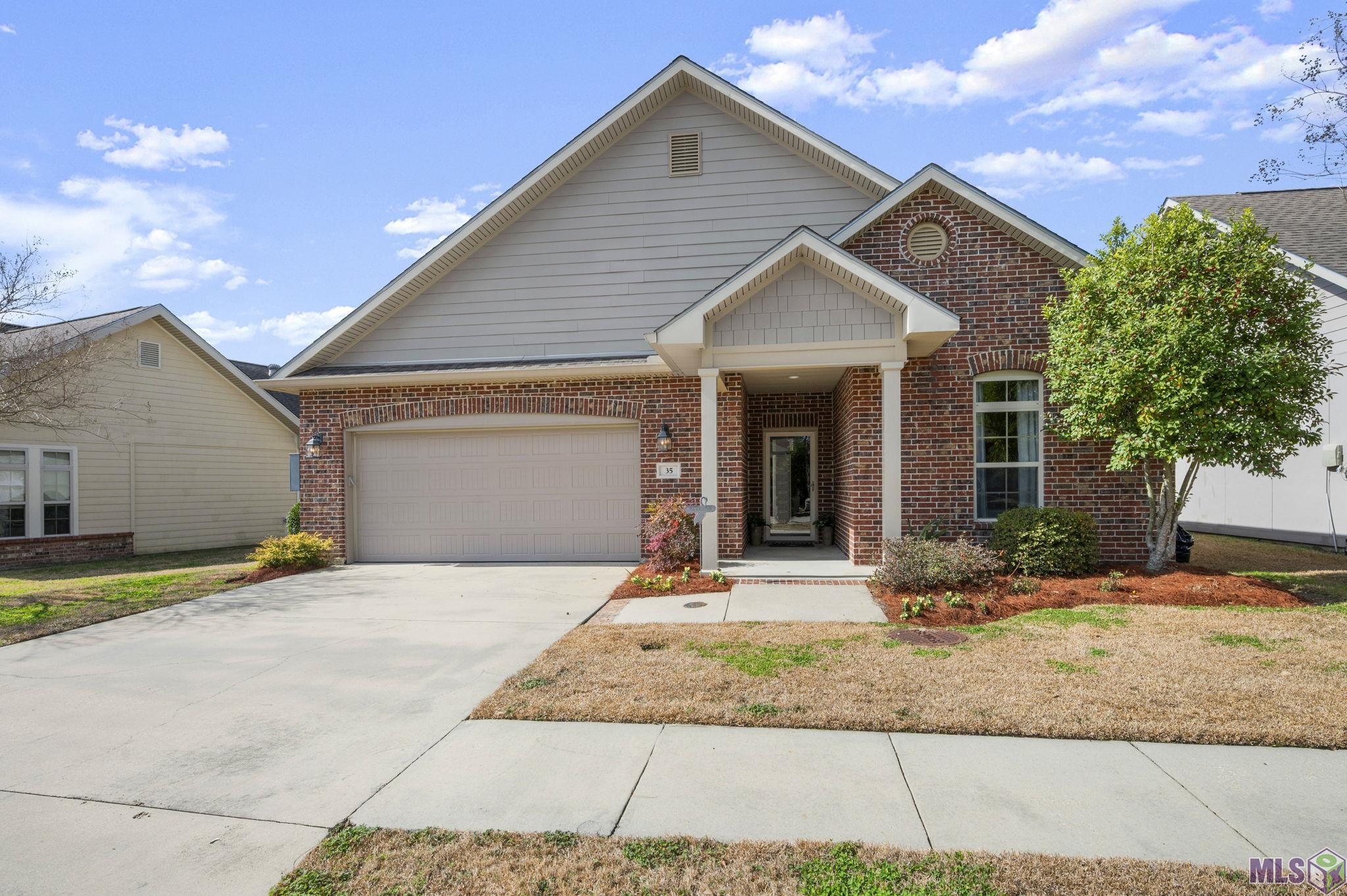 7111 Village Charmant Drive, Unit 35 Baton Rouge, LA 70809 - Photo 1 of 34