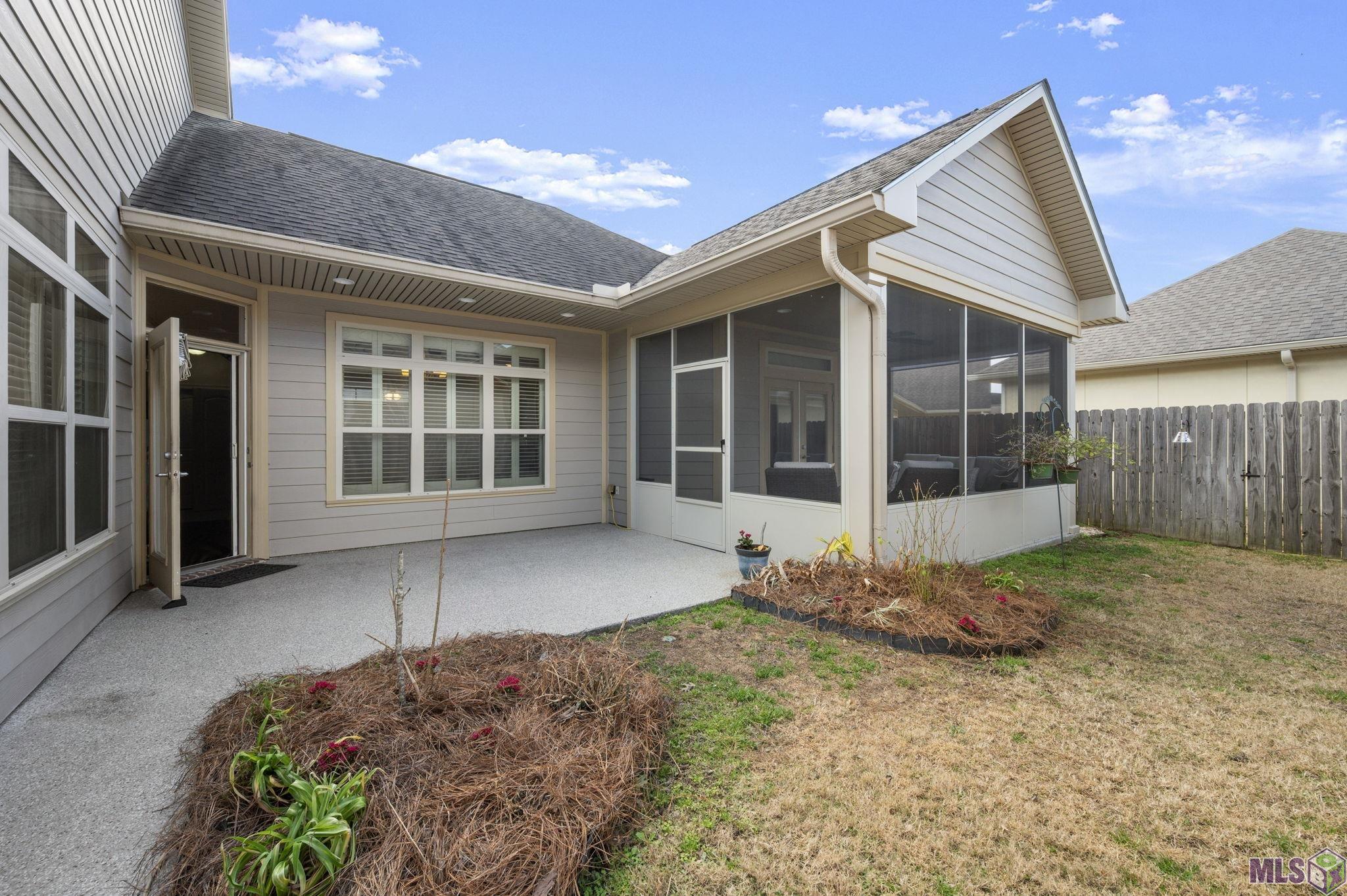 7111 Village Charmant Drive, Unit 35 Baton Rouge, LA 70809 - Photo 18 of 34