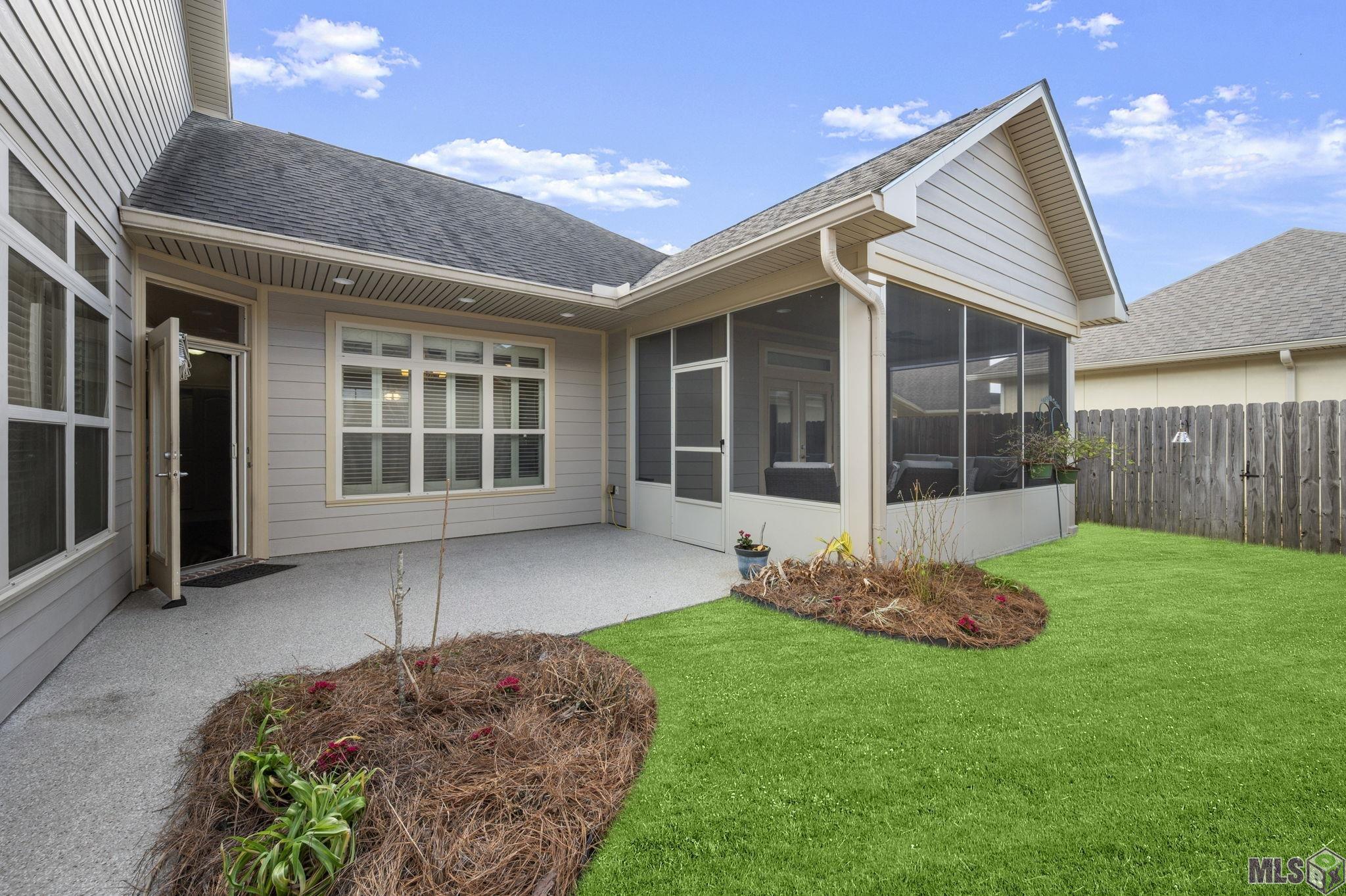 7111 Village Charmant Drive, Unit 35 Baton Rouge, LA 70809 - Photo 18 of 35