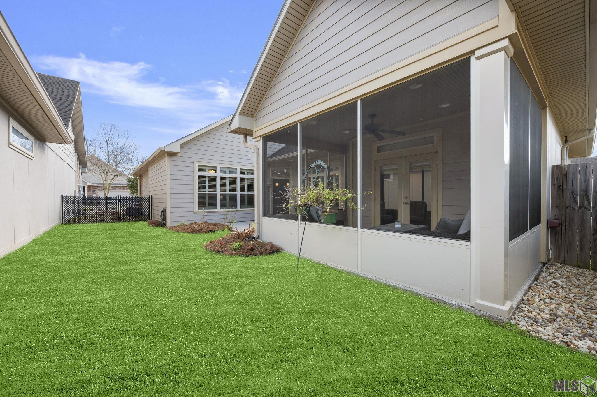 7111 Village Charmant Drive, Unit 35 Baton Rouge, LA 70809 - Photo 20 of 35