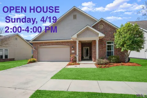 $299,000 | 7111 Village Charmant Drive, Unit 35, Baton Rouge, LA 70809