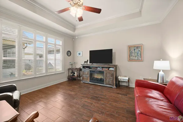 $310,000 | 7111 Village Charmant Drive, Unit 35, Baton Rouge, LA 70809