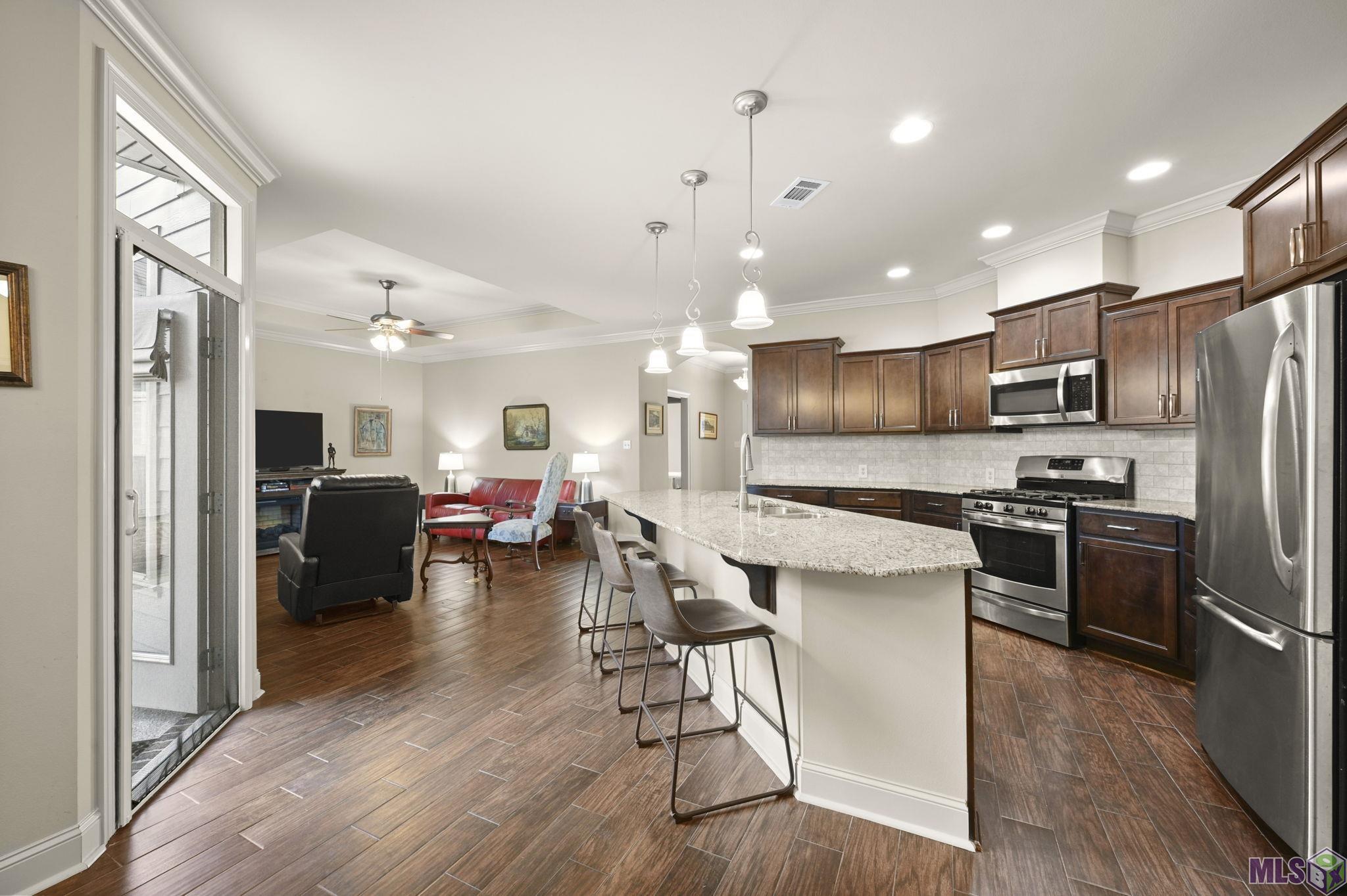 7111 Village Charmant Drive, Unit 35 Baton Rouge, LA 70809 - Photo 9 of 34