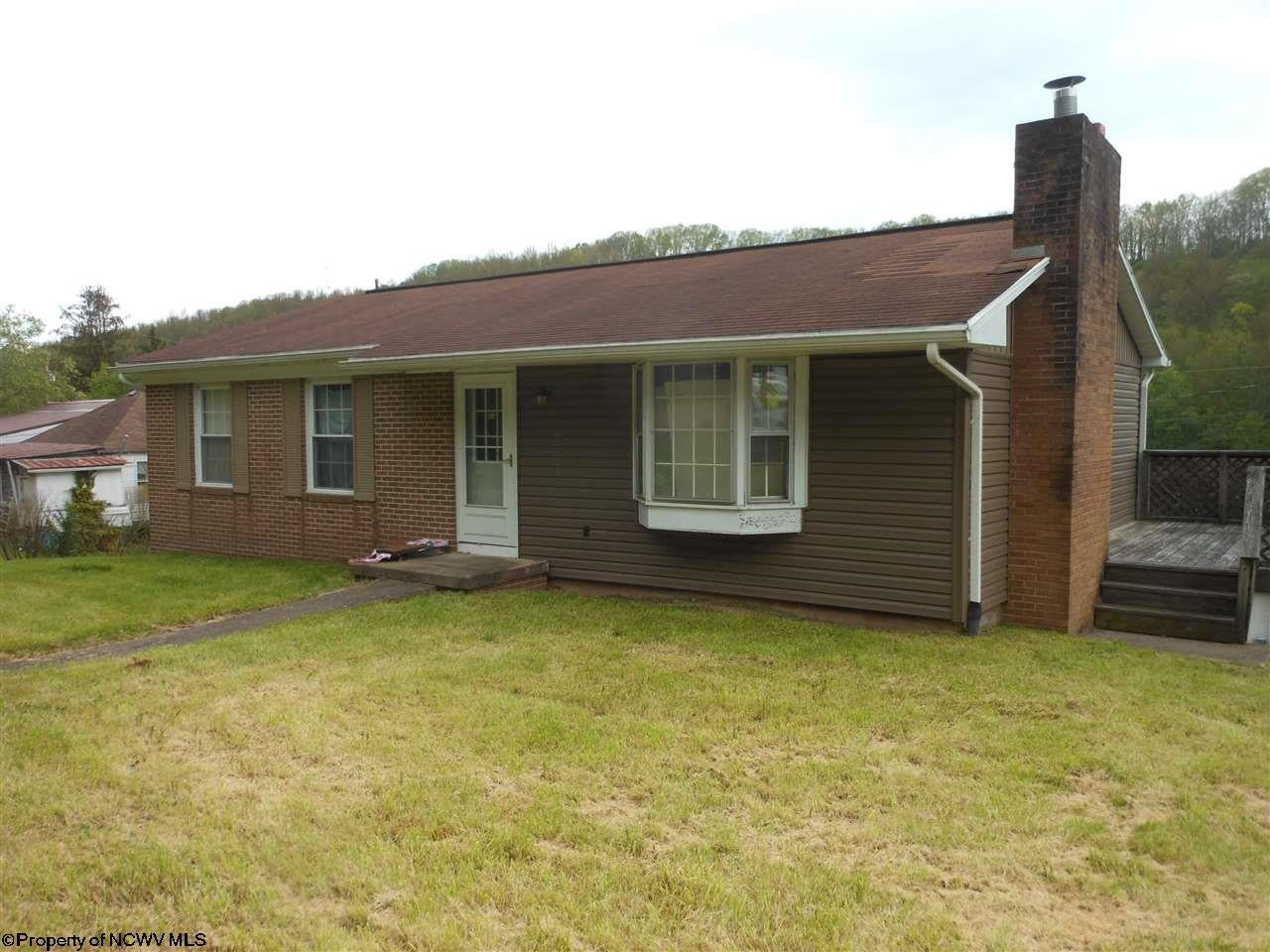 629 Rohr Street Weston, WV 26452 - Photo 1 of 13 Gallery Image 1